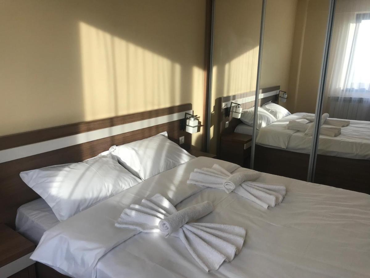Constantin Lake View Apartment Constanta Luaran gambar